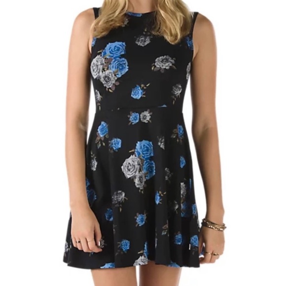 Vans Dresses & Skirts - Vans Stewart Floral Zip Back Skater Dress Medium